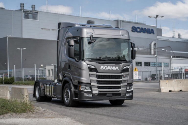 Waar worden Scania trucks gebouwd?